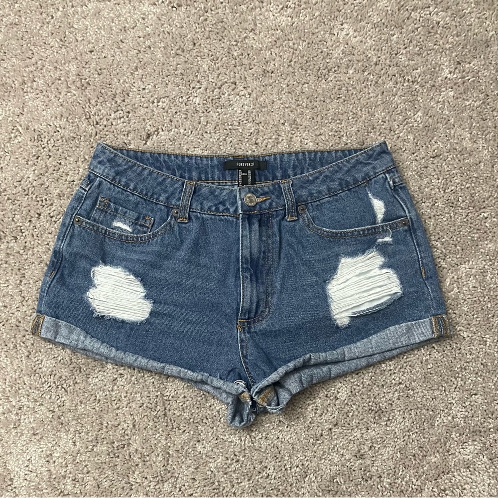 Forever 21 Women’s Jean Shorts Size 28 Distressed Destroyed Booty High Waist